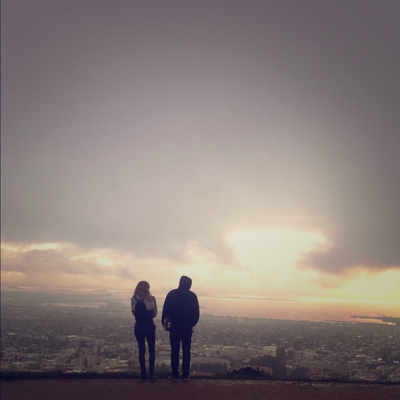 Welcome to my closet! - Picture 4 of 4